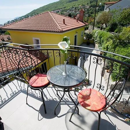 Apartmani Ve-Ro Opatija Exterior photo